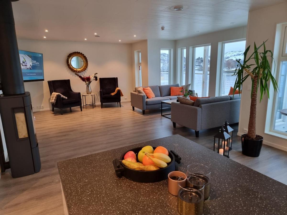 Вилла Kaldfjord Sea House Тромсё Экстерьер фото