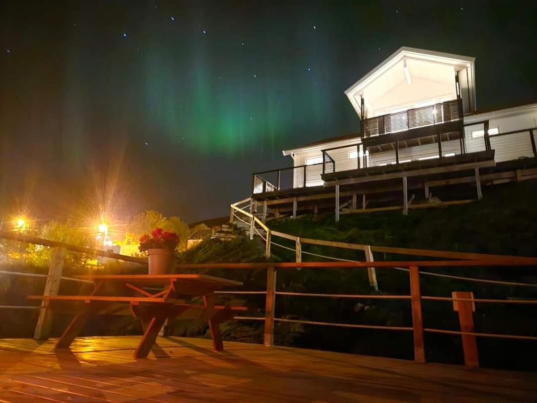 Вилла Kaldfjord Sea House Тромсё Экстерьер фото